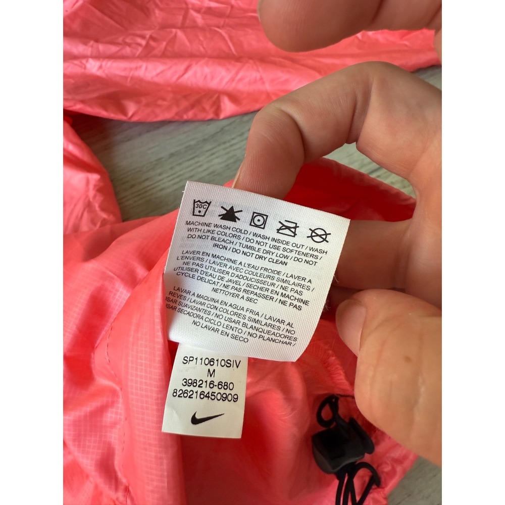 Nike Golf Pebble Beach Golf Link Full Zip Windbreaker | Pink | Womens Medium - Picture 12 of 15
